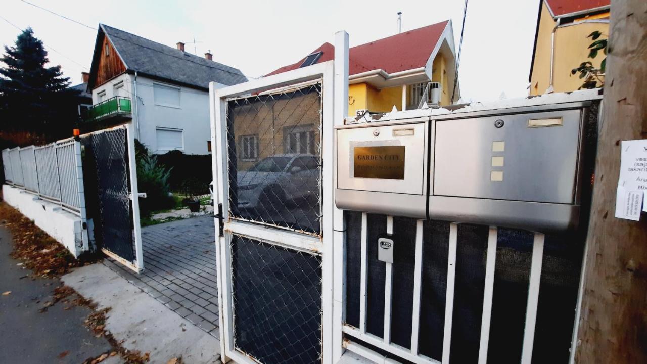 Hi-Bp Garden City Batsanyi Tiny House Near The City Train With Free Parking Budapest Exterior photo